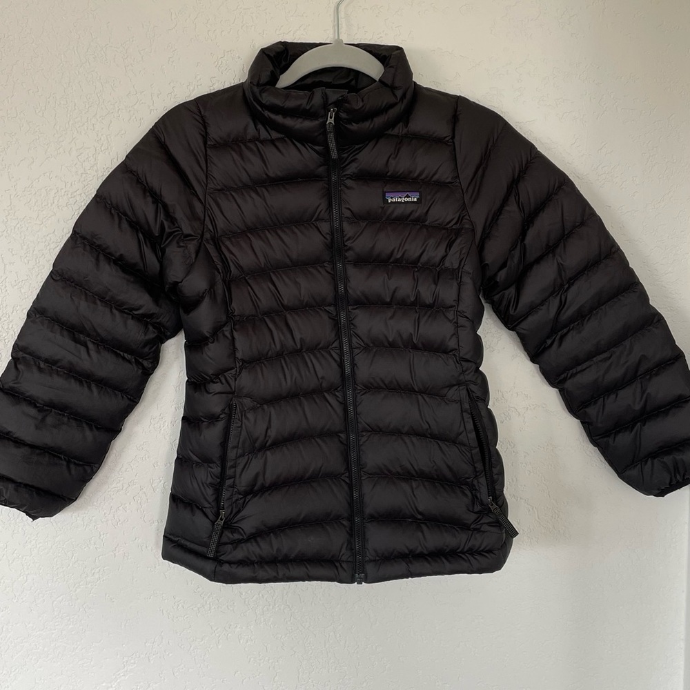 Kids Patagonia puffer jacket